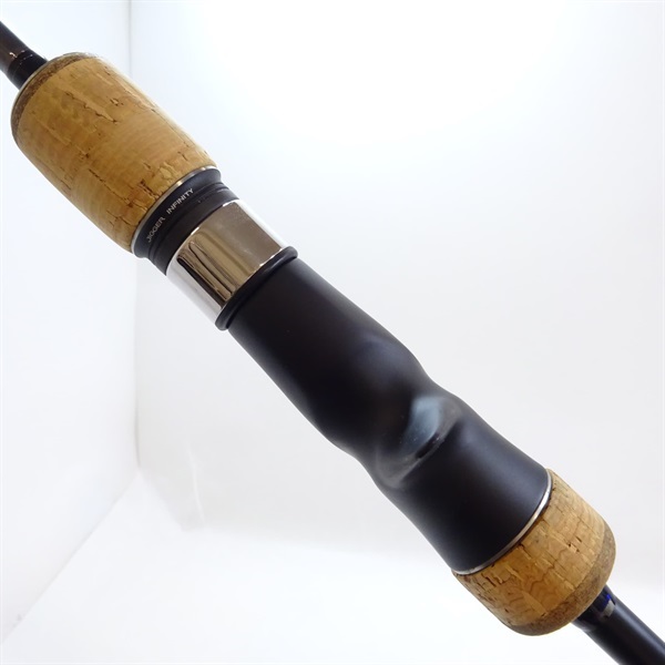 １７オシアジガーインフィニティモーティブＢ６１０－４